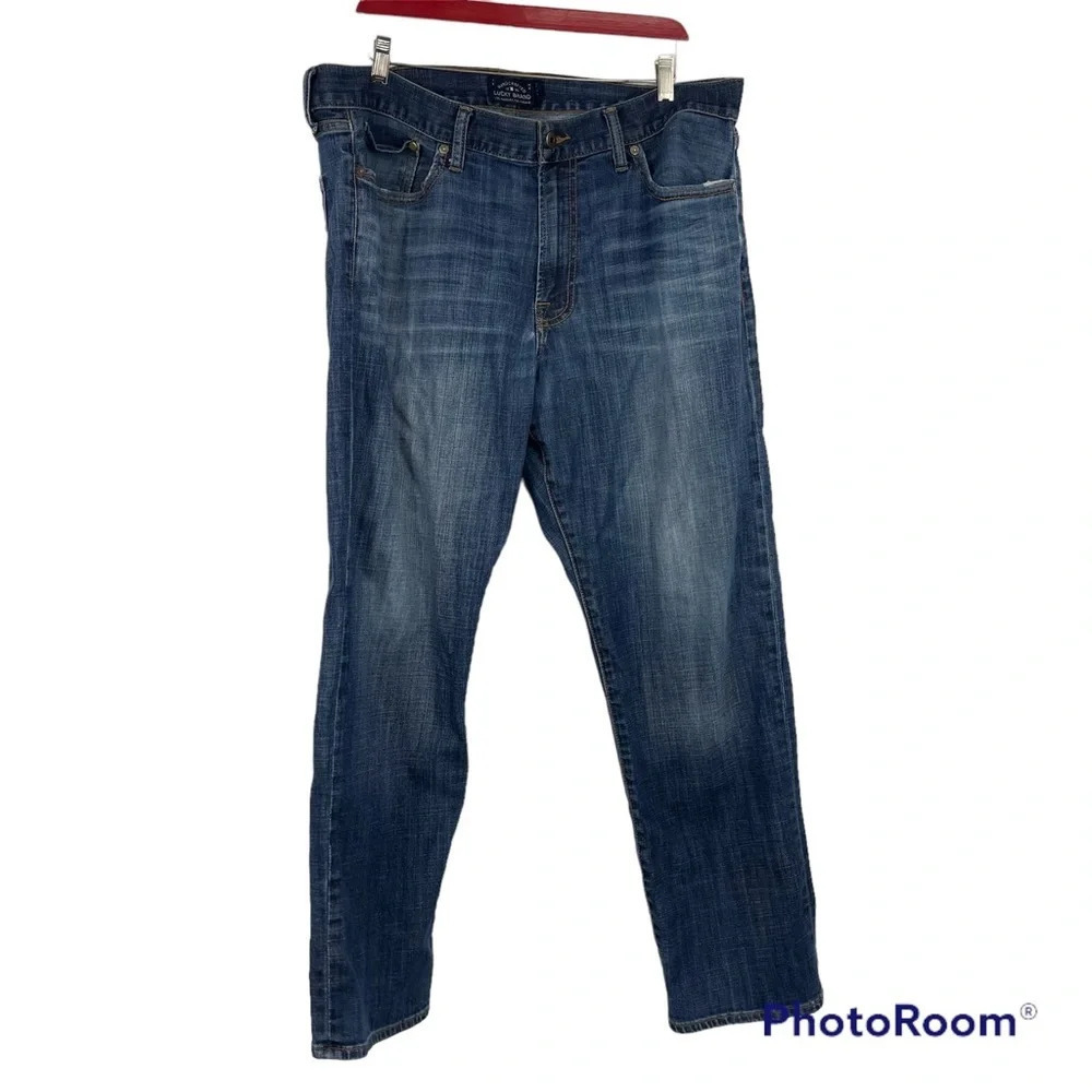 Lucky Brand Distressed super soft jeans 36 x 30